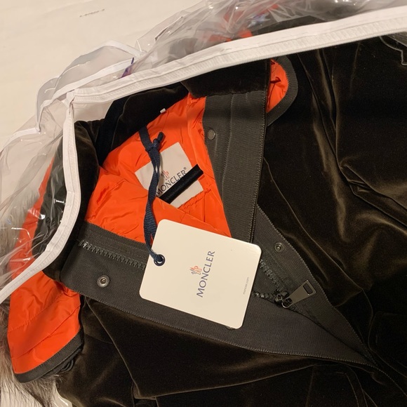 🥳Host Pick 🥳 Moncler Tadorne fur trimmed parka - Picture 2 of 8